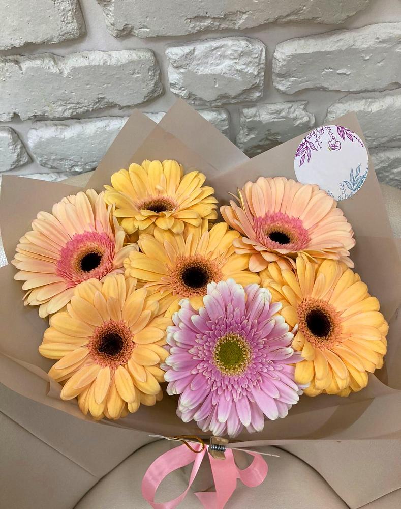 Букет Любимые краски в Ишиме Букет цветов из: Герберы в Ишиме